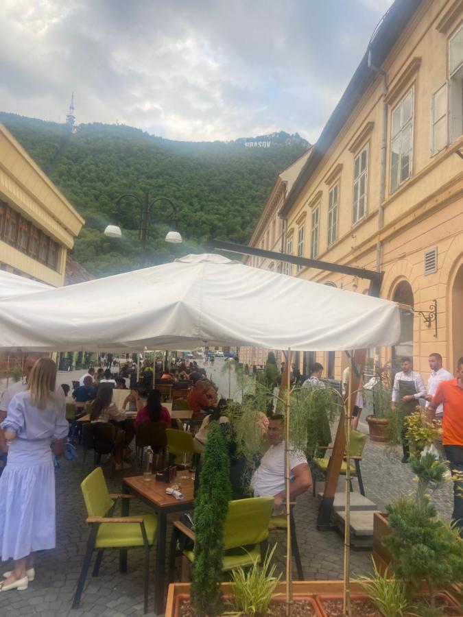 Green Vibes Central Brasov Exterior photo